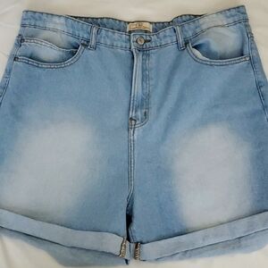 NWT Jean Shorts